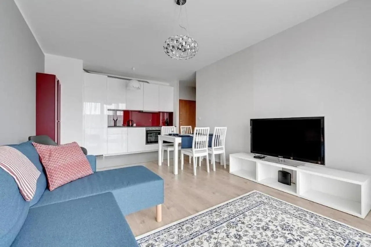 Golden Apartments Dluga Grobla 10-41 contacts